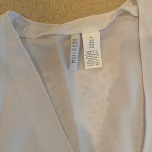 Kenneth Cole reaction swim suit cover up